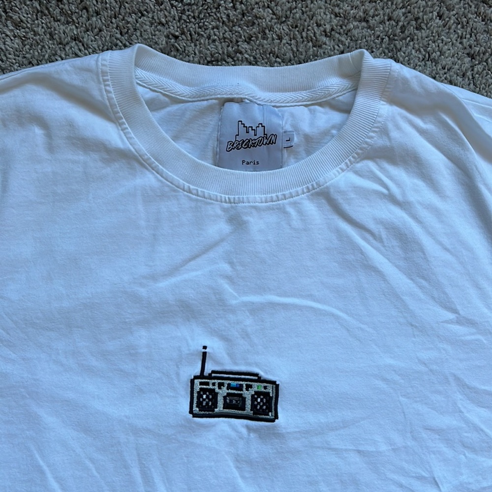 Bricktown Paris Radio T-Shirt - Picture 2 of 4